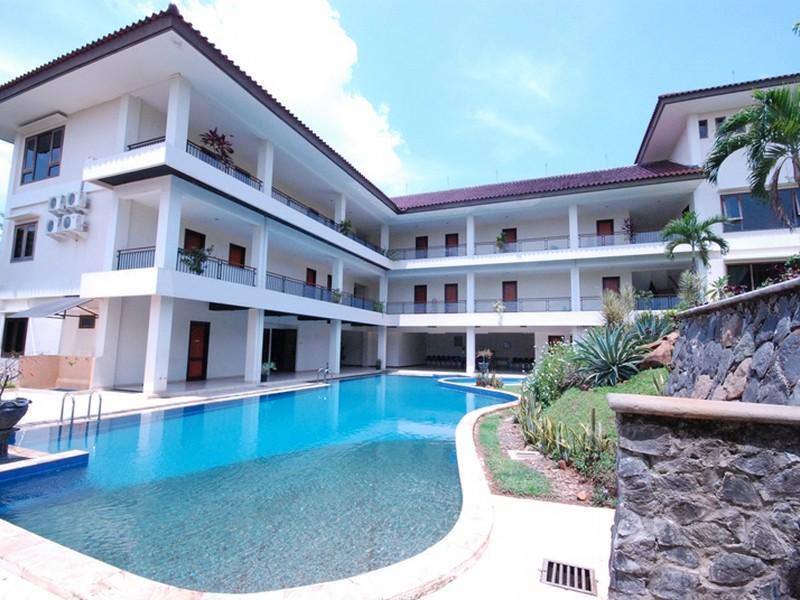 Hotel Gdw & 3*